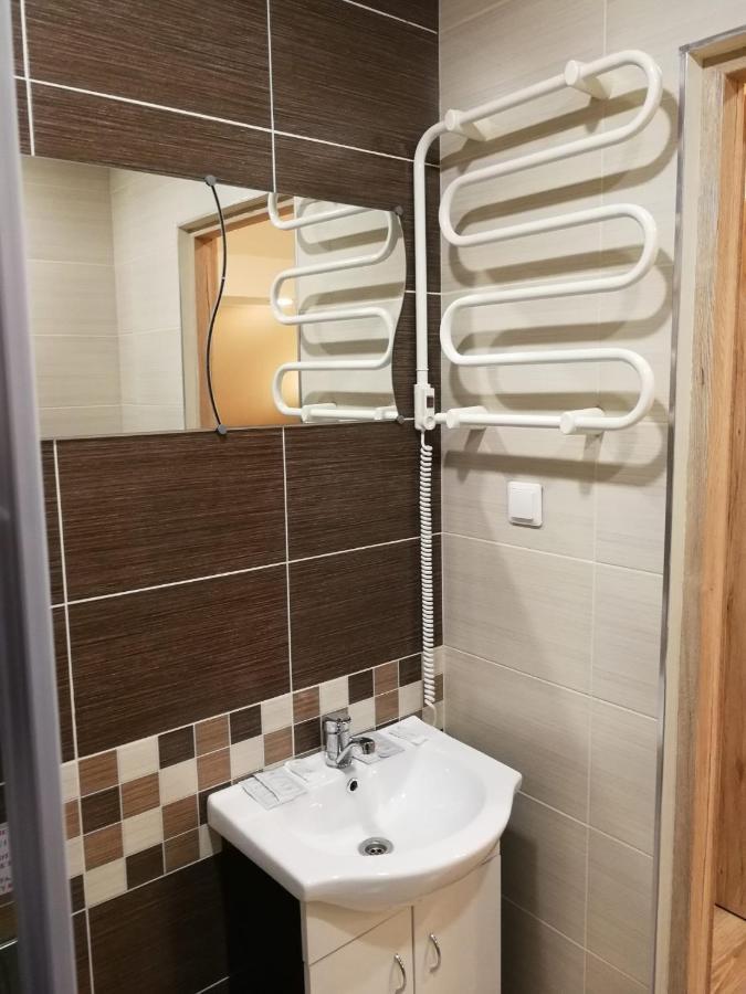 Hotel Viesbutis Kelyje Uciana Zewnętrze zdjęcie