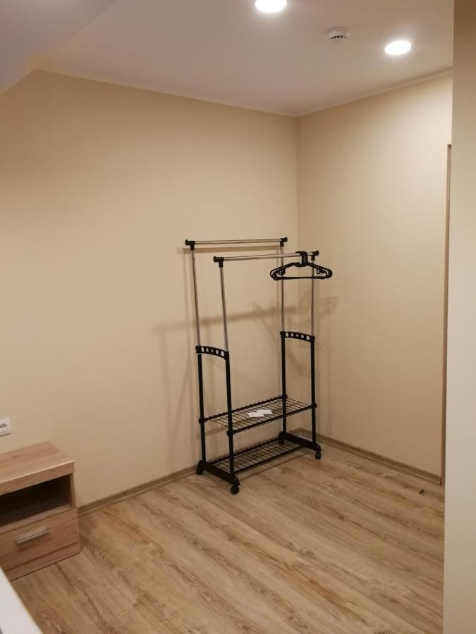 Hotel Viesbutis Kelyje Uciana Zewnętrze zdjęcie