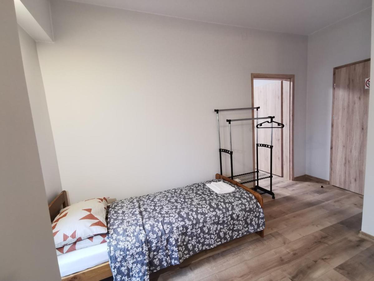 Hotel Viesbutis Kelyje Uciana Zewnętrze zdjęcie